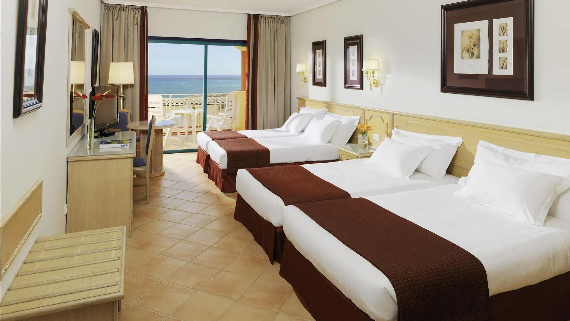 H10 Playa Esmeralda - Adults Only Costa Calma 4*,  Espanha